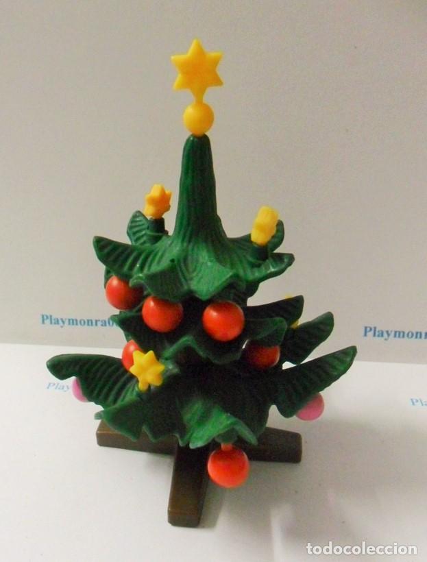Playmobil: PLAYMOBIL P109 * VEGETACION ARBOL AVETO PINO CONIFERA 9CM. CON ADORNOS NAVIDAD