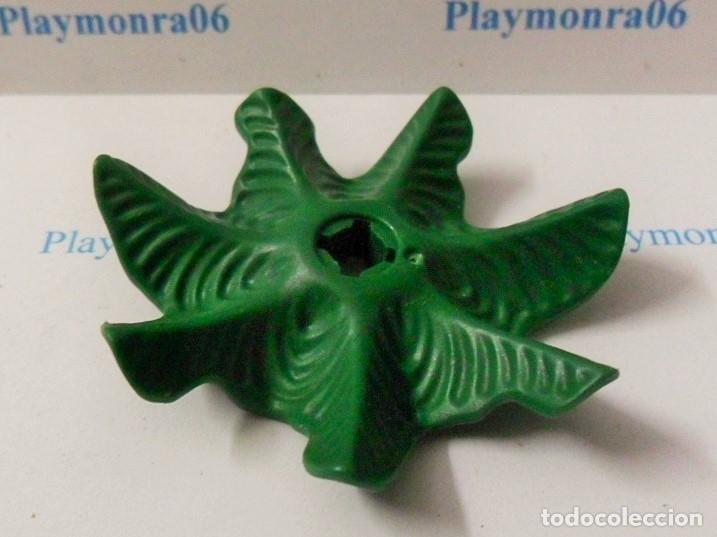 Playmobil: PLAYMOBIL P109 * VEGETACION ARBOL AVETO PINO CONIFERA HOJAS RAMAS N&ordf;8