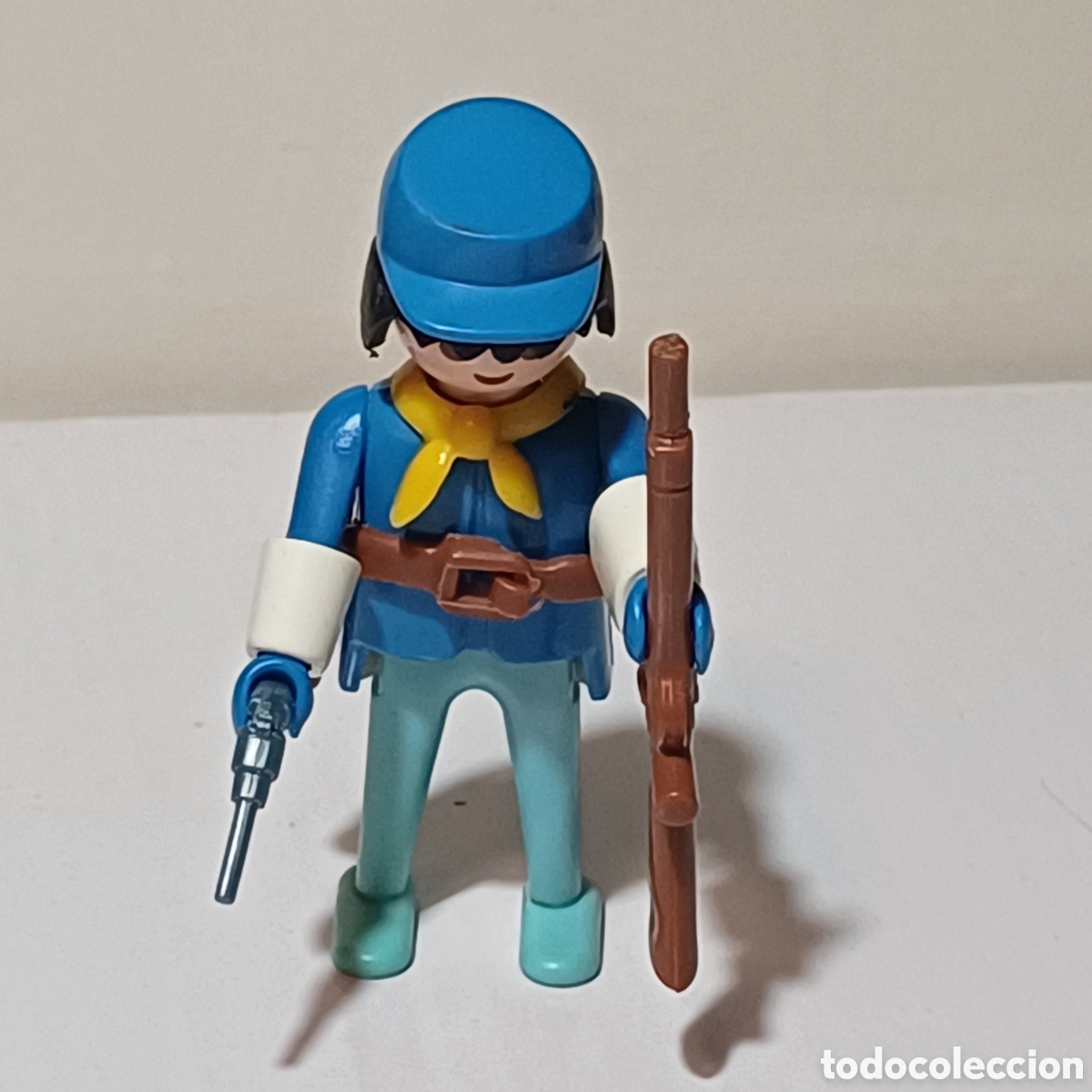 Playmobil: Figura Playmobil soldado nordista sudista primera epoca con pistola y escopeta cuello amarillo fino