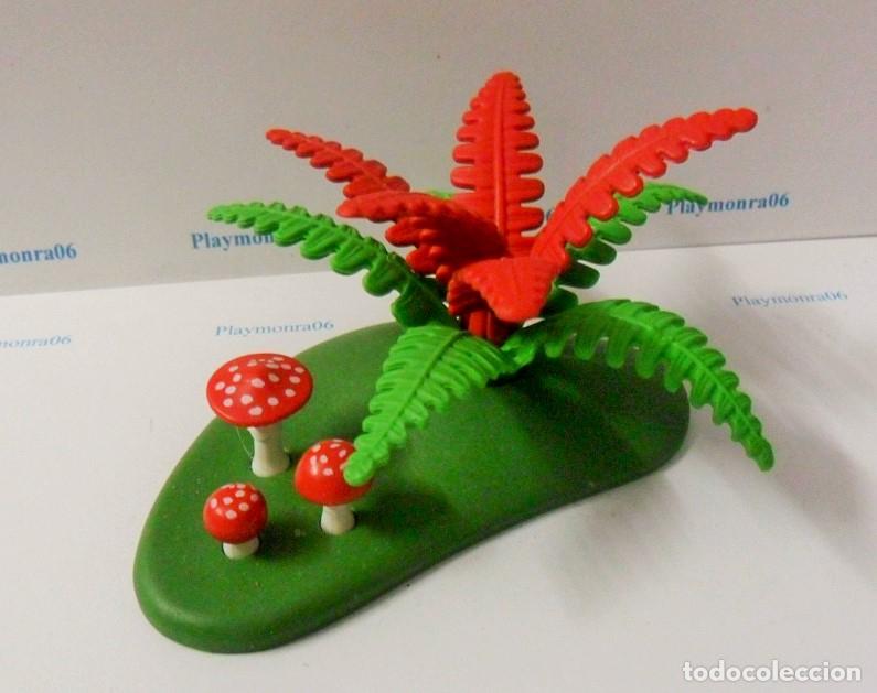 Playmobil: PLAYMOBIL P109 * VEGETACION ELECHOS MAS HONGOS SOBRE TERRENO VERDE