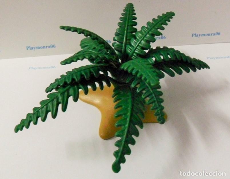 Playmobil: PLAYMOBIL P109 * VEGETACION ELECHOS GRANDE SOBRE TERRENO COLOR ARENA