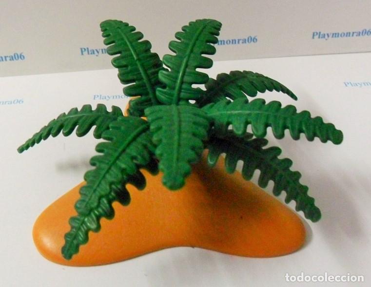 Playmobil: PLAYMOBIL P109 * VEGETACION ELECHOS SOBRE TERRENO COLOR ARENA AMARILLO