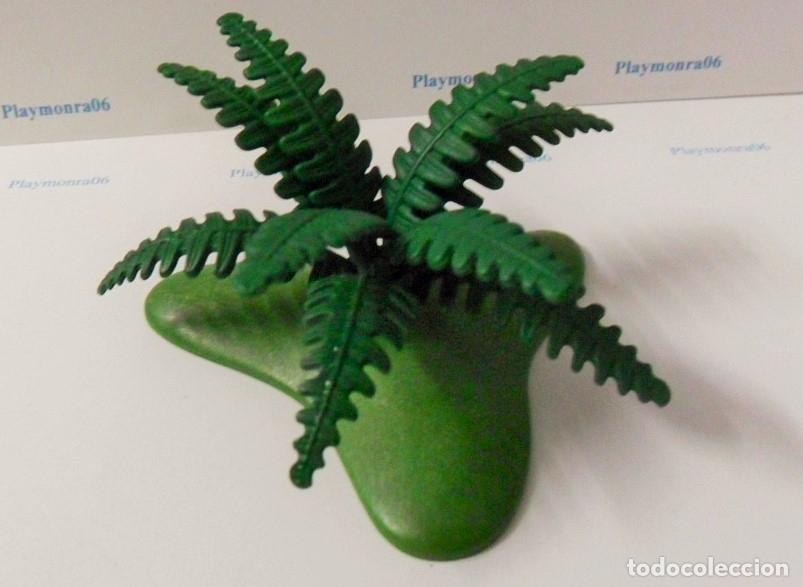 Playmobil: PLAYMOBIL P109 * VEGETACION ELECHOS SOBRE TERRENO COLOR VERDE
