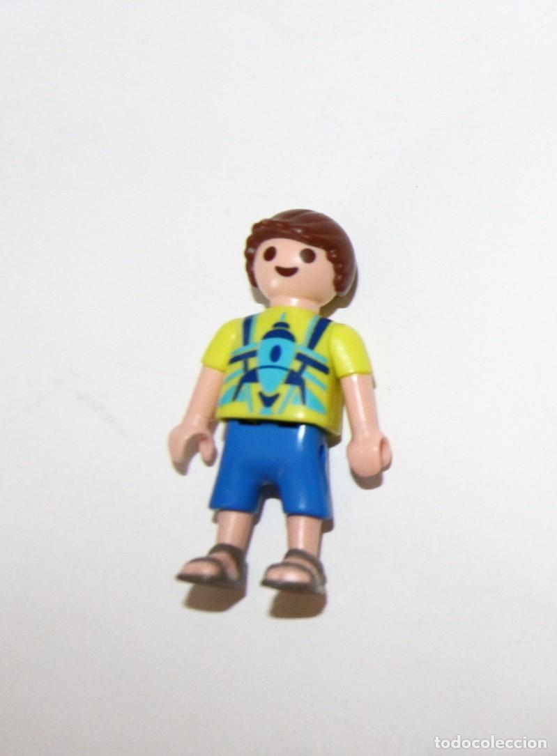 Playmobil: PLAYMOBIL MEDIEVAL FIGURA NI&Ntilde;A CASA CITY