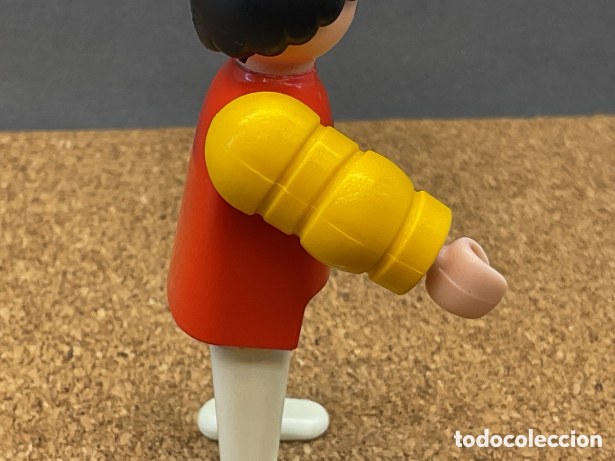 Playmobil: ACCESORIOS PLAYMOBIL. PROTECCI&Oacute;N BRAZO COLOR AMARILLO.