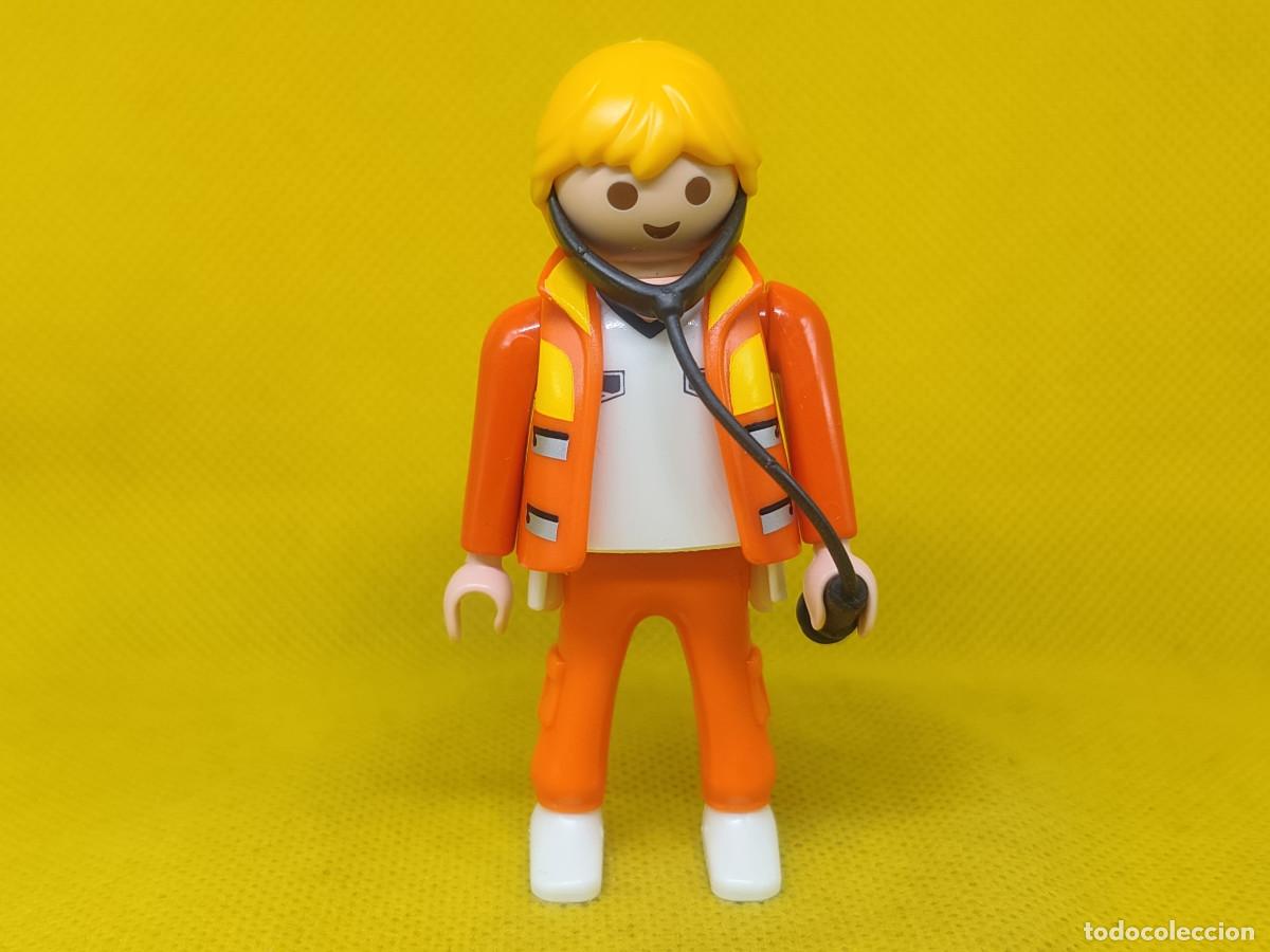 Playmobil: Playmobil Enfermero de emergencias, m&eacute;dico de emergencias, camillero