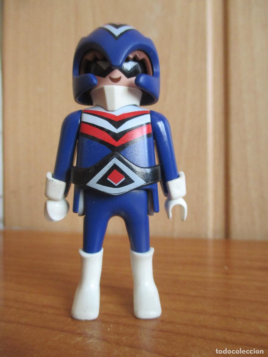 Playmobil: PLAYMOBIL. FIGURA SUPERHEROE O SIMILAR