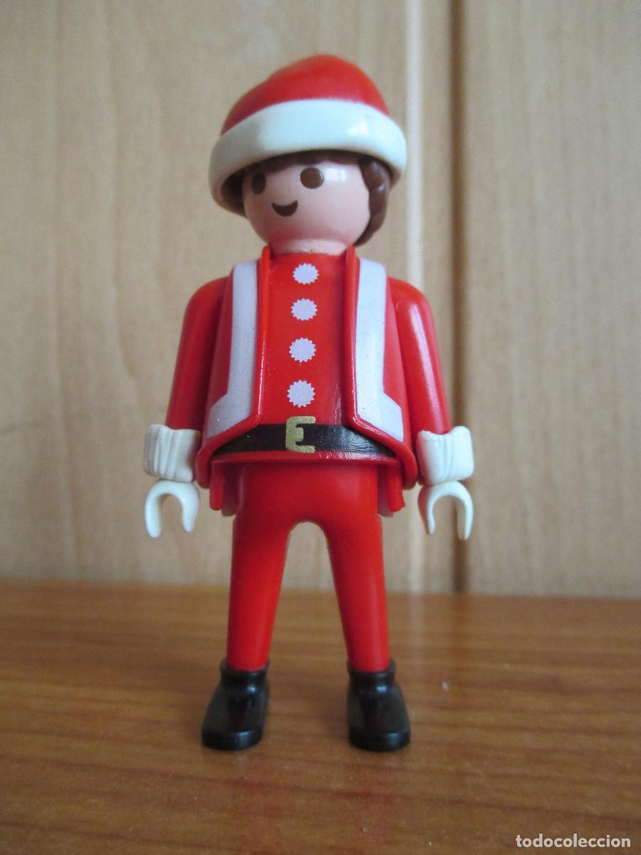 Playmobil: PLAYMOBIL. FIGURA CON GORRO NAVIDAD