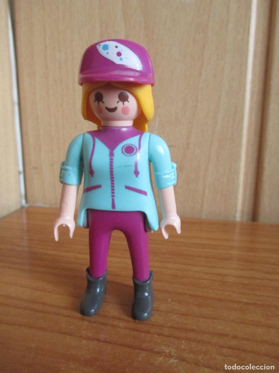 Playmobil: PLAYMOBIL : 1 FIGURA MUJER