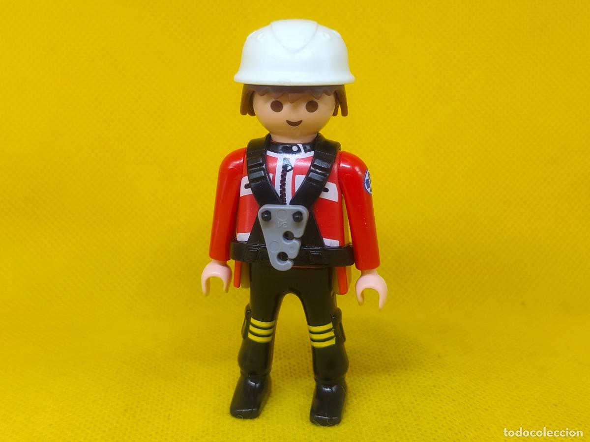 Playmobil: Playmobil M&eacute;dico de rescate con arn&eacute;s