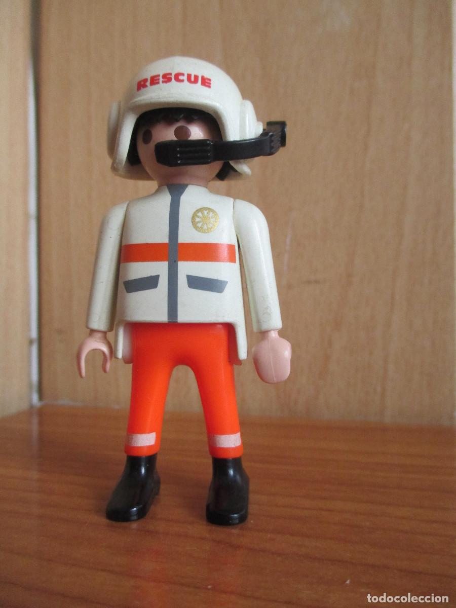 Playmobil: PLAYMOBIL : 1 FIGURA PILOTO DE RESCATE
