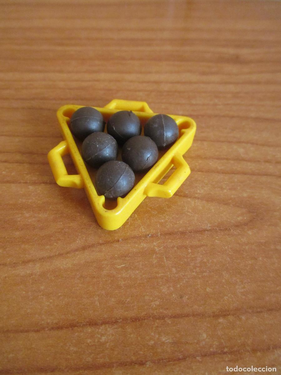 Playmobil: PLAYMOBIL : 1 RECIPIENTE AMARILLO CON BOLAS DE CA&Ntilde;ON REDONDAS DE LAS ANTIGUAS