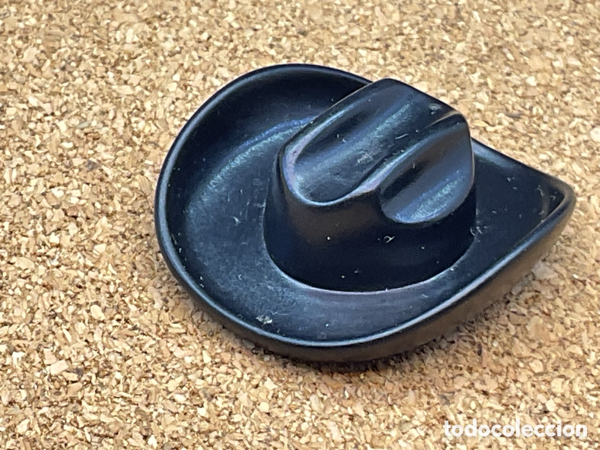 Playmobil: ACCESORIOS PLAYMOBIL. SOMBRERO CON ALAS, SOMBRERO COWBOY, VAQUERO. COLOR NEGRO.