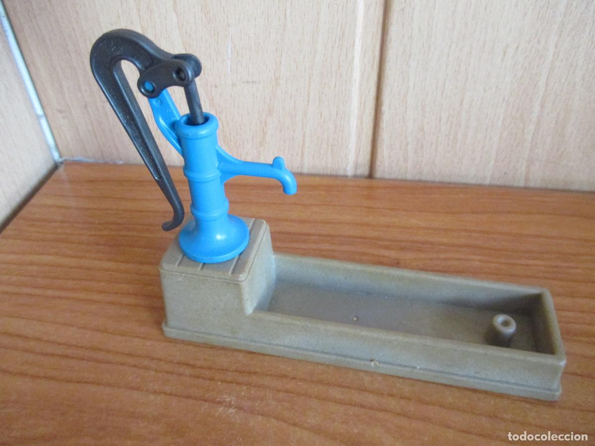 Playmobil: PLAYMOBIL : 1 FUENTE AZUL