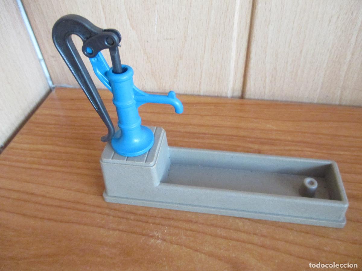 Playmobil: PLAYMOBIL : 1 FUENTE AZUL