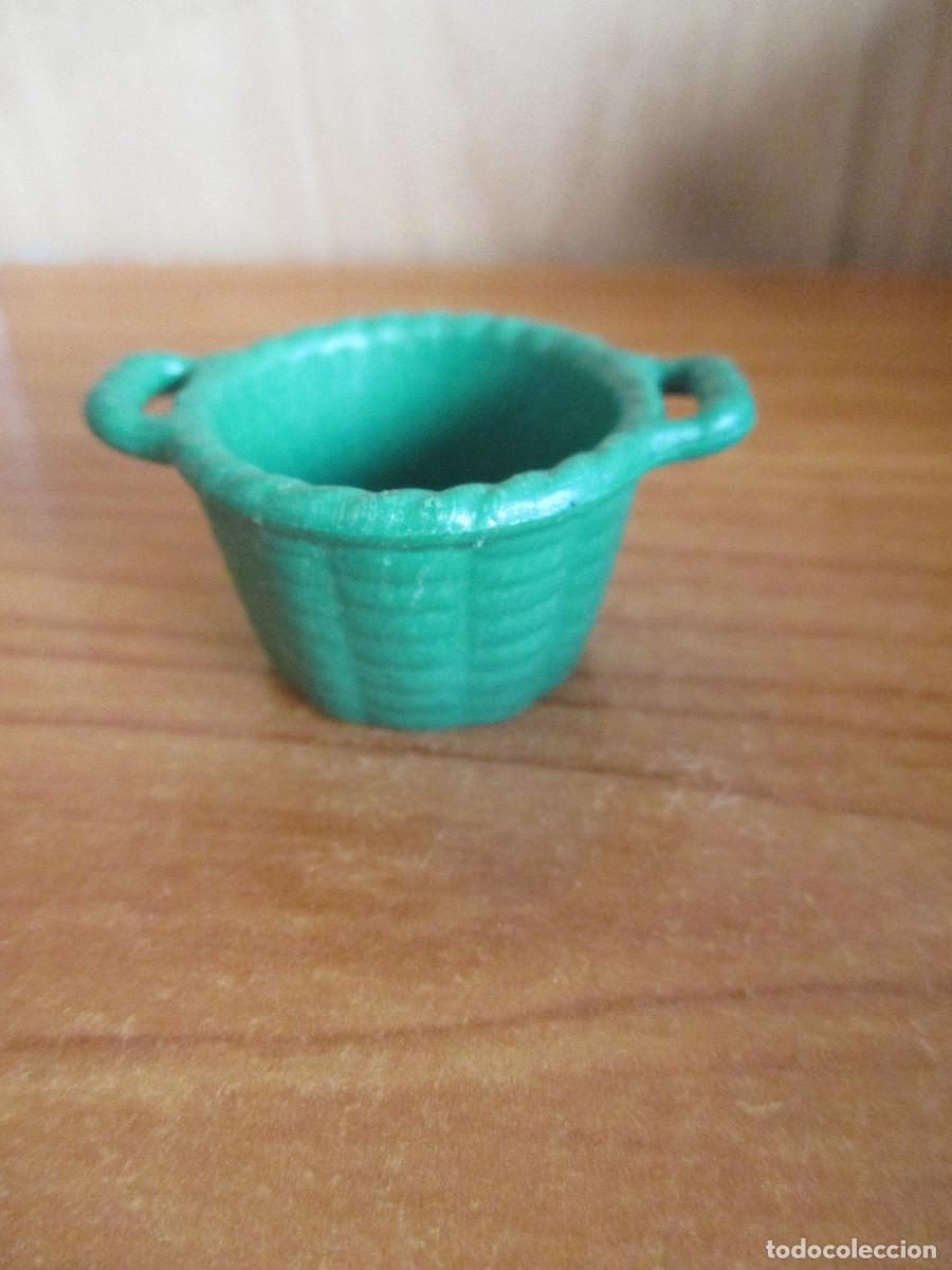 Playmobil: PLAYMOBIL : 1 CESTO MIMBRE VERDE