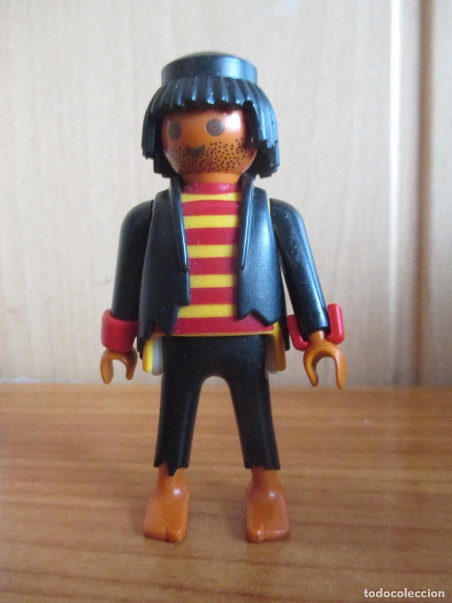 Playmobil: PLAYMOBIL : 1 FIGURA PIRATA O NAUFRAGO