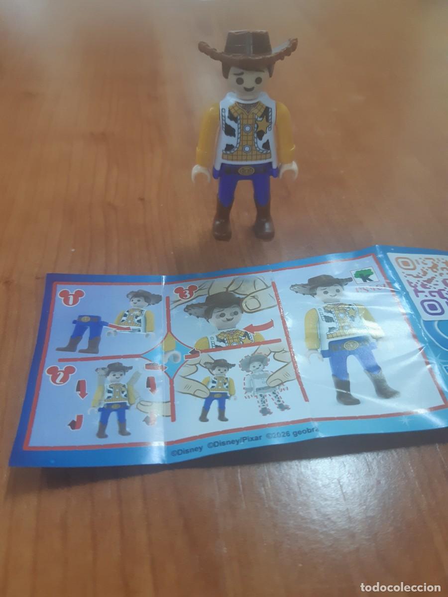 Playmobil: FIGURA WOODY TOY STORY PLAYMOBIL DISNEY PIXAR 2026 HUEVO KINDER SORPRESA
