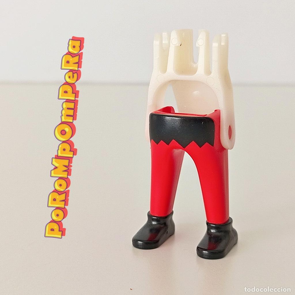 Playmobil: PLAYMOBIL pierna pantal&oacute;n barriga rojo bot&iacute;n negro + esqueleto CUSTOM/COMPLETAR U4
