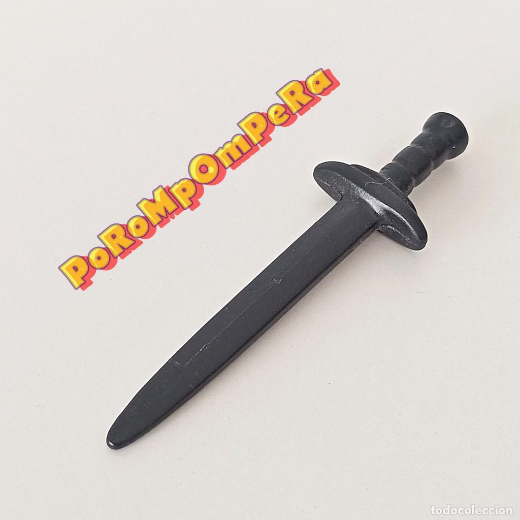Playmobil: PLAYMOBIL espada negra empu&ntilde;adura recta caballero medieval pr&iacute;ncipe rey U4