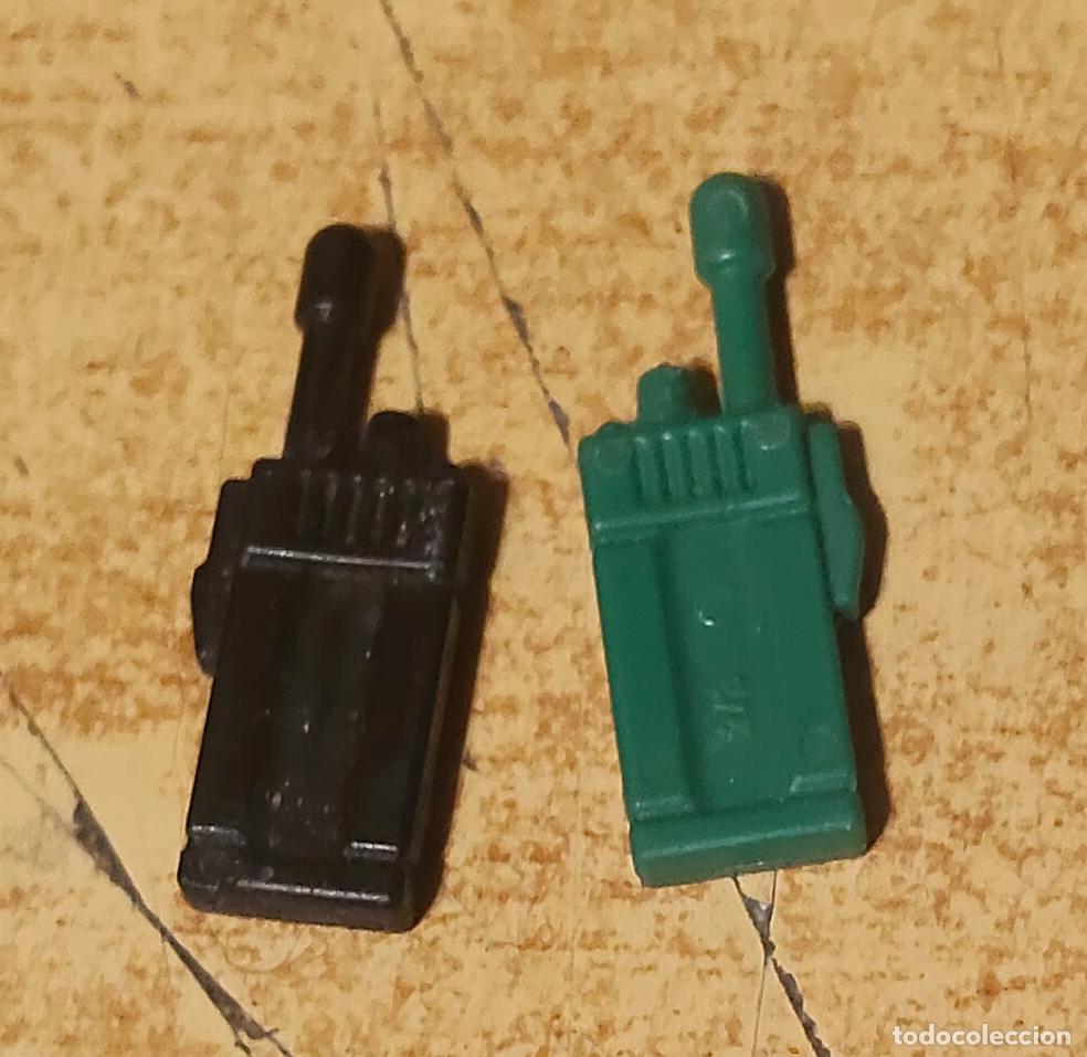 Playmobil: Playmobil walkie talkie polic&iacute;a - 1a generaci&oacute;n - 2 unidades - 1 negra 1 verde