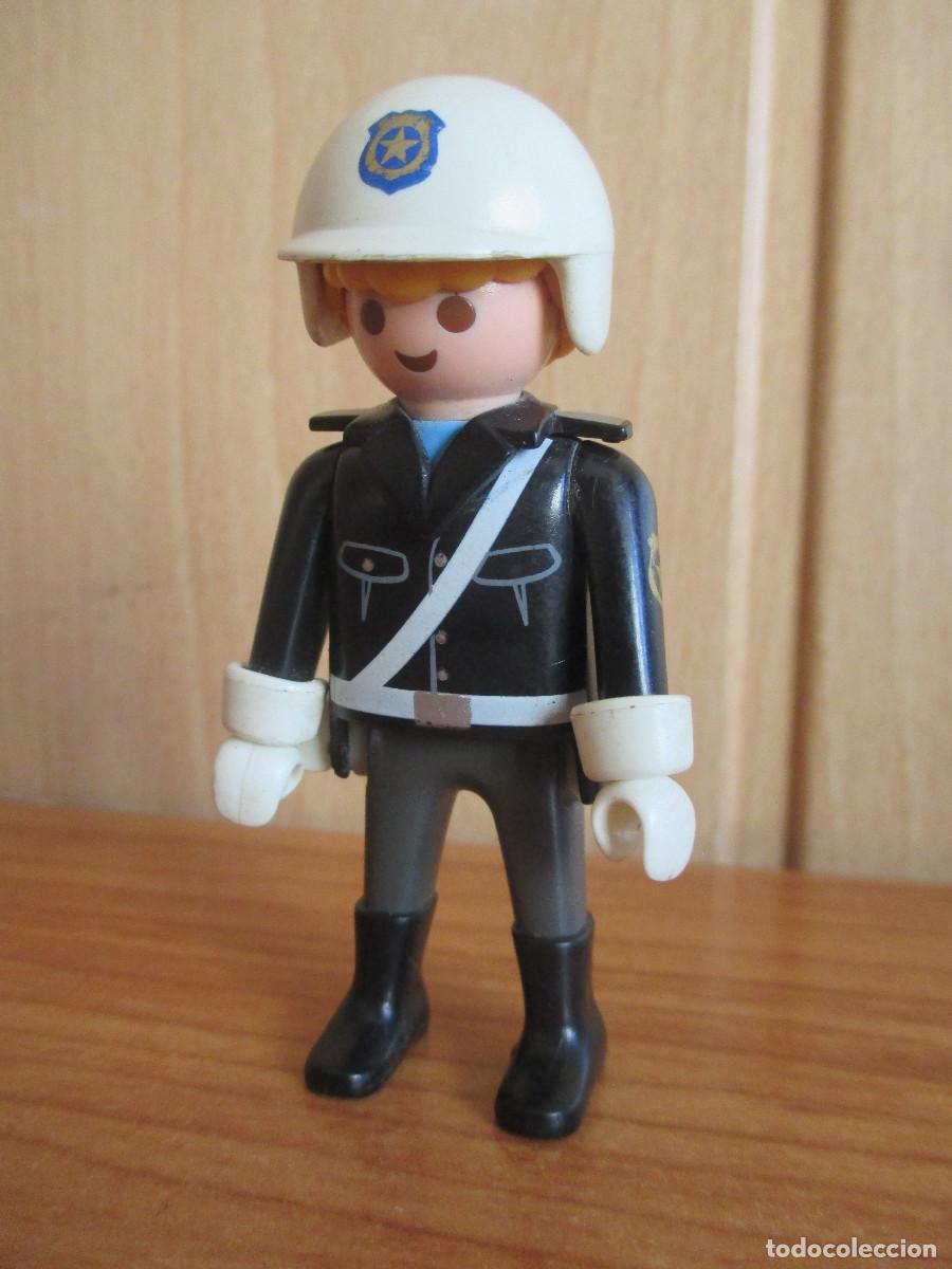 Playmobil: PLAYMOBIL : 1 FIGURA POLICIA