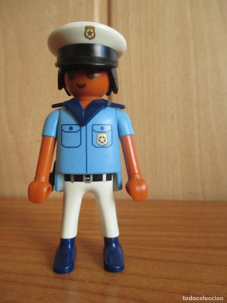 Playmobil: PLAYMOBIL : 1 FIGURA POLICIA