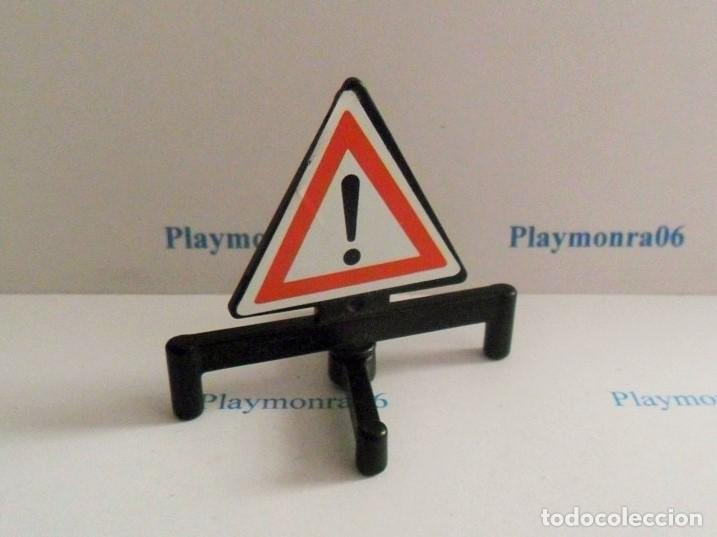 Playmobil: PLAYMOBIL P128 SE&Ntilde;ALIZACIO MOBIL NEGRA PARA TRAFICO PELIGRO INDEFINIDO