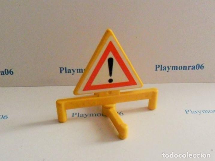 Playmobil: PLAYMOBIL P128 SE&Ntilde;ALIZACIO MOBIL AMARILLA PARA TRAFICO PELIGRO INDEFINIDO