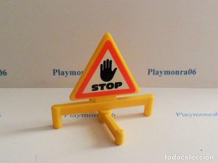 Playmobil: PLAYMOBIL P128 SE&Ntilde;ALIZACIO MOBIL AMARILLA PARA TRAFICO STOP