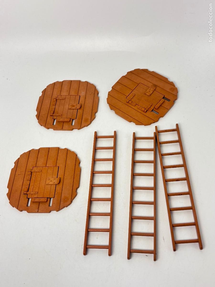 Playmobil: Playmobil lote base redonda con rampilla y escalera torre castillo