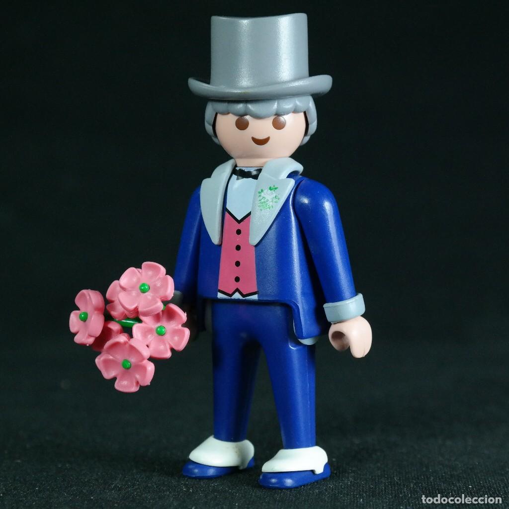 Playmobil: Playmobil caballero con flores☼