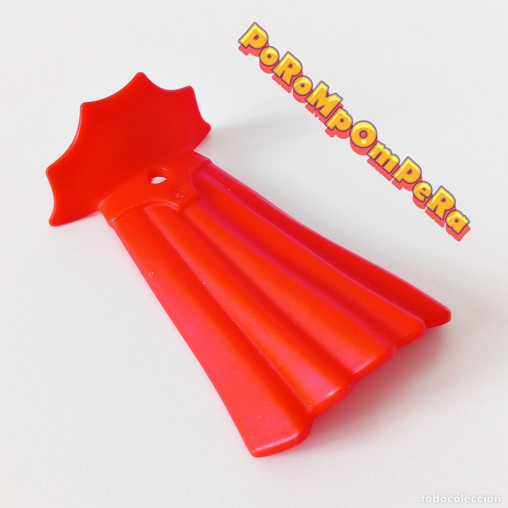 Playmobil: PLAYMOBIL capa roja con agujero trasero para enganche pechera armadura caballero medieval D9