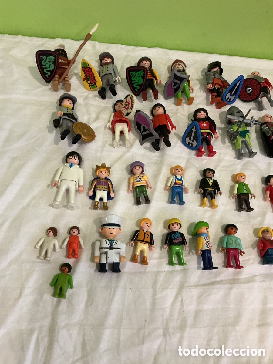 Playmobil: LOTE DE 60 FIGURAS PLAYMOBIL VARIADAS &ndash; REF. E-1 - Foto 2