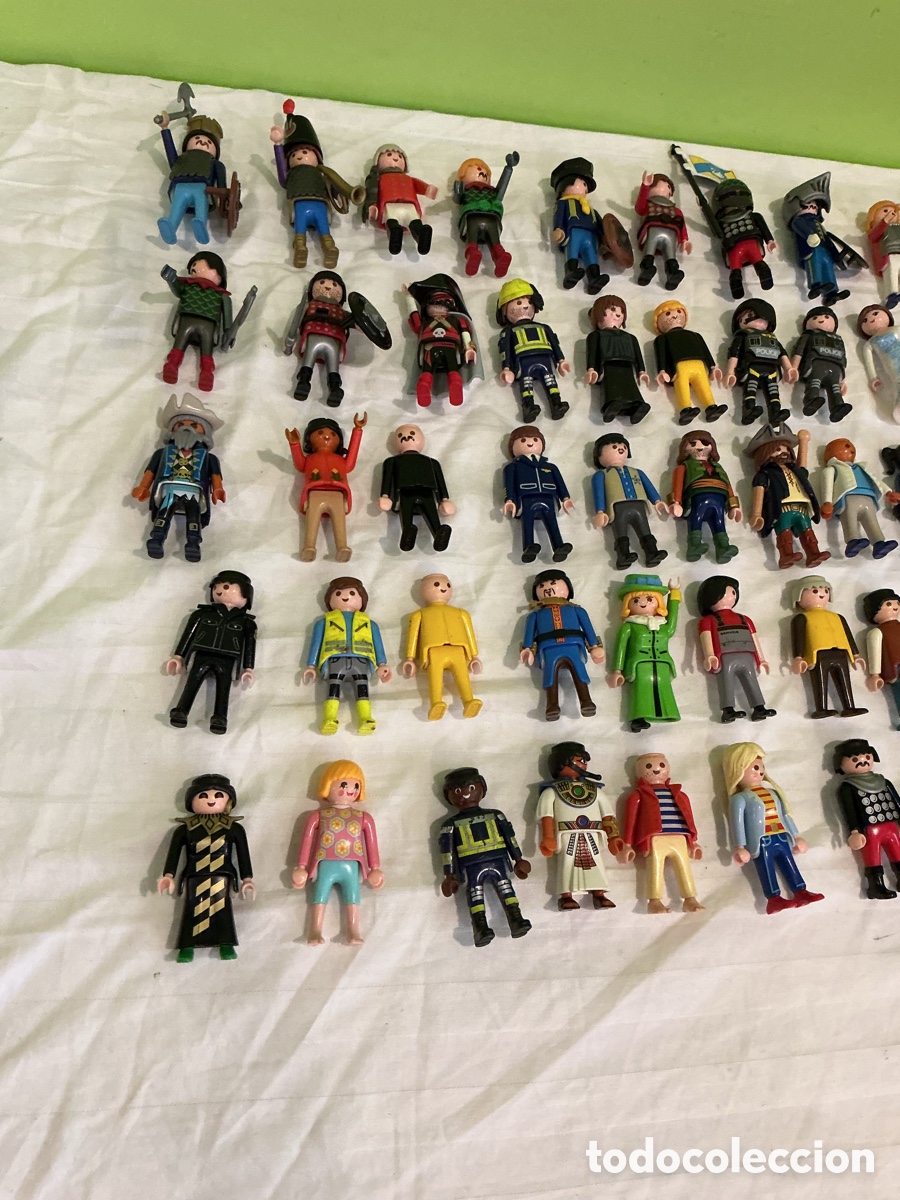 Playmobil: LOTE DE 63 FIGURAS PLAYMOBIL VARIADAS &ndash; REF. C-1 - Foto 2