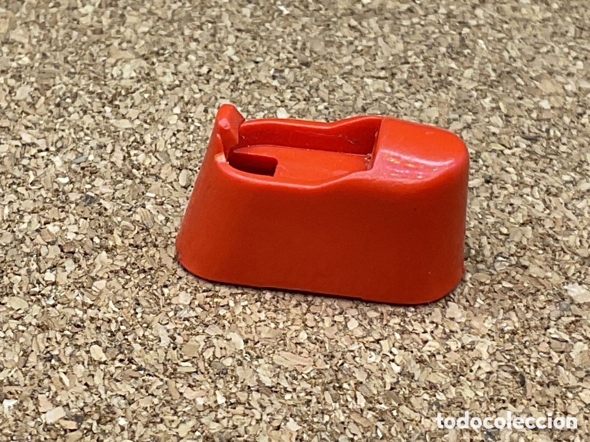 Playmobil: ACCESORIO PLAYMOBIL. BOTA, ZAPATO COLOR ROJO. REF ASTRONAUTA, BUZO, ETC