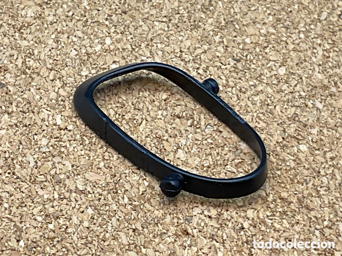 Playmobil: ACCESORIO PLAYMOBIL. CINTUR&Oacute;N CRUZADO CON DOS TETONES O ENGANCHES.