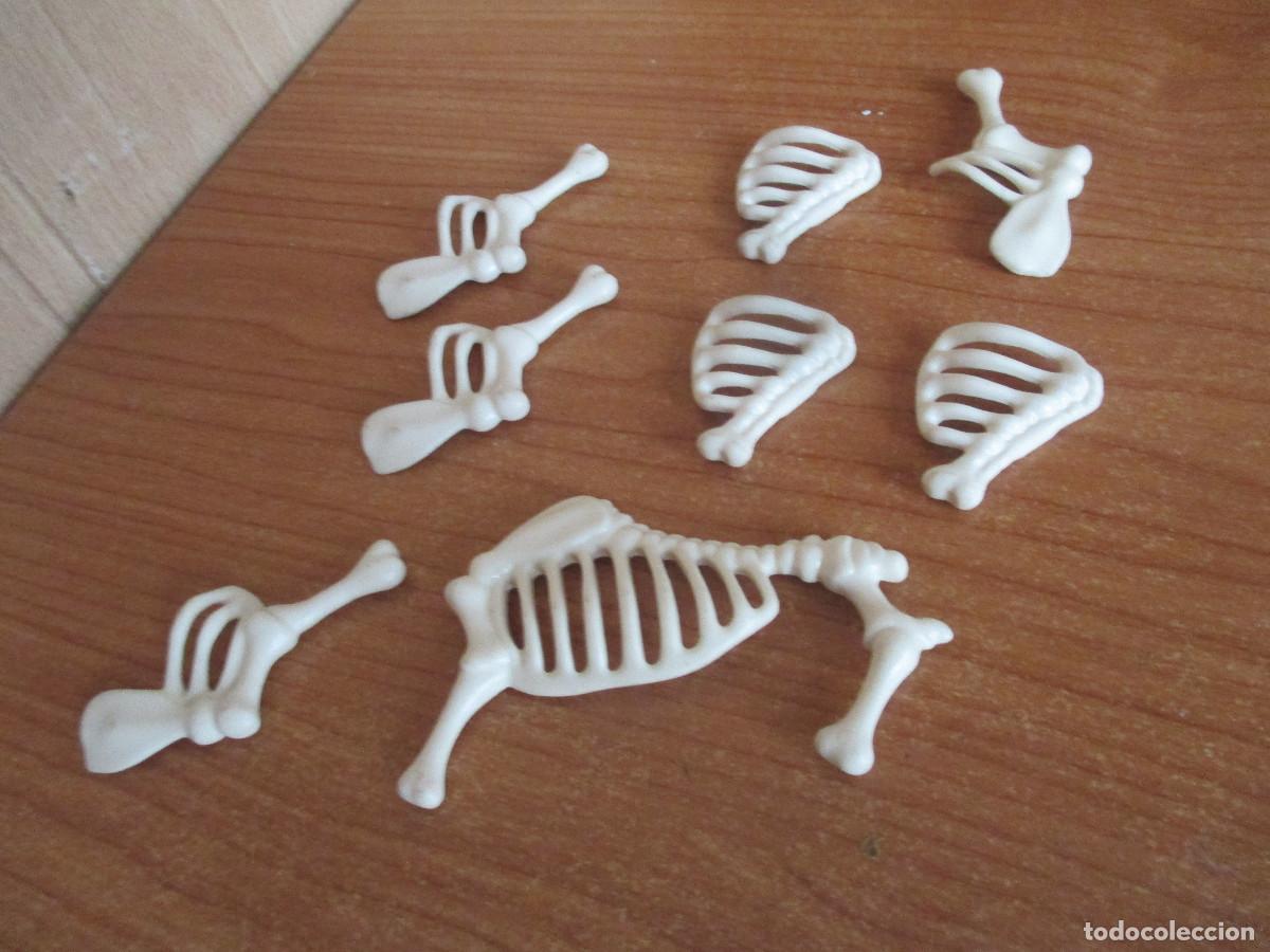 Playmobil: PLAYMOBIL : 1 LOTE DE 9 PIEZAS DE HUESOS