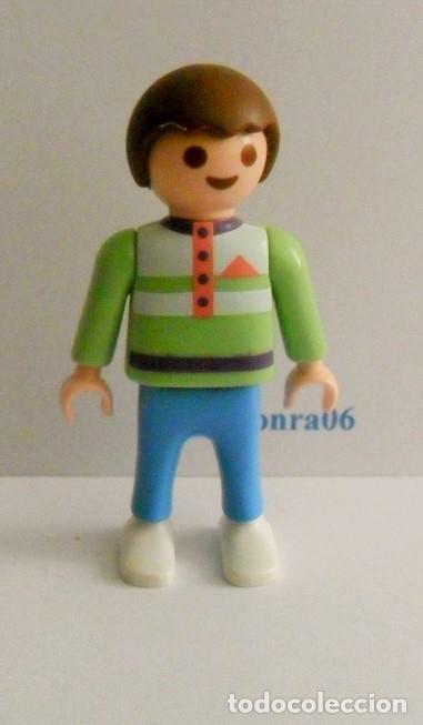 Playmobil: PLAYMOBIL P202* NI&Ntilde;OS NI&Ntilde;O JESEY VERDE RALLAS PANTALON AZUL