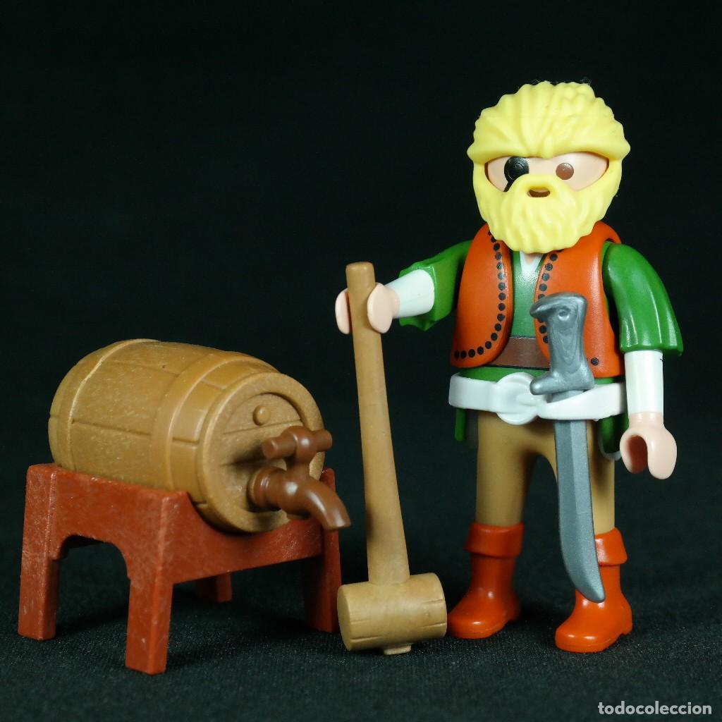 Playmobil: Playmobil pirata con barril ☼
