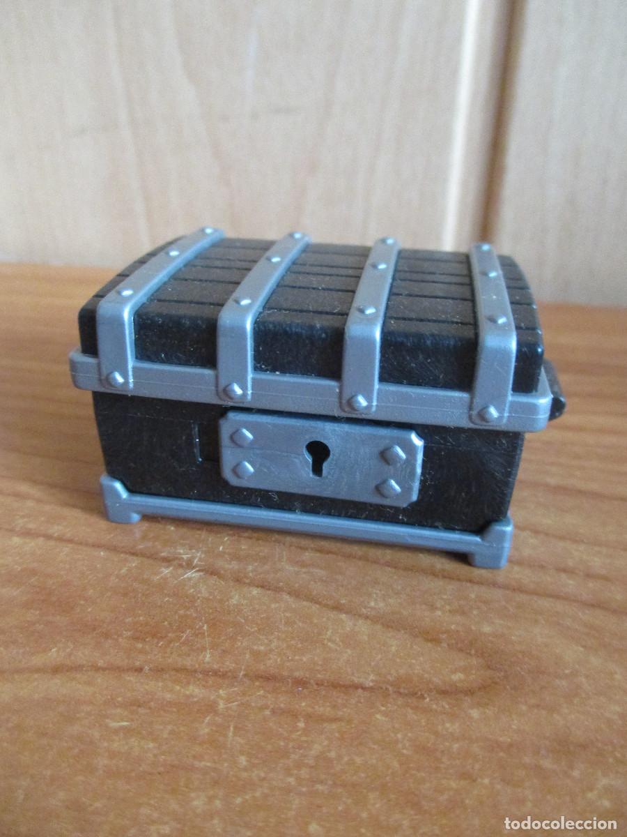 Playmobil: PLAYMOBIL : 1 COFRE O BAUL NEGRO