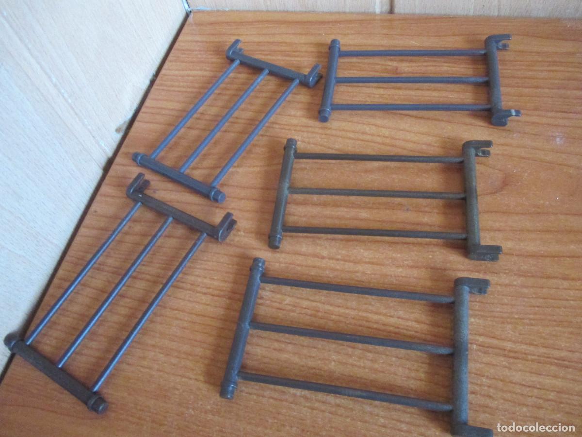Playmobil: PLAYMOBIL : 1 LOTE 5 VALLAS MARRONES PARA CERCADOS, OESTE , GRANJA , ETC.