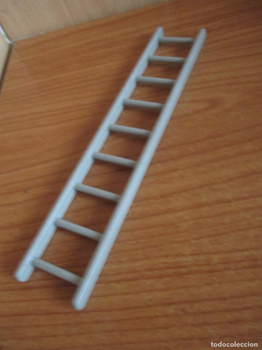 Playmobil: PLAYMOBIL : 1 ESCALERA GRIS