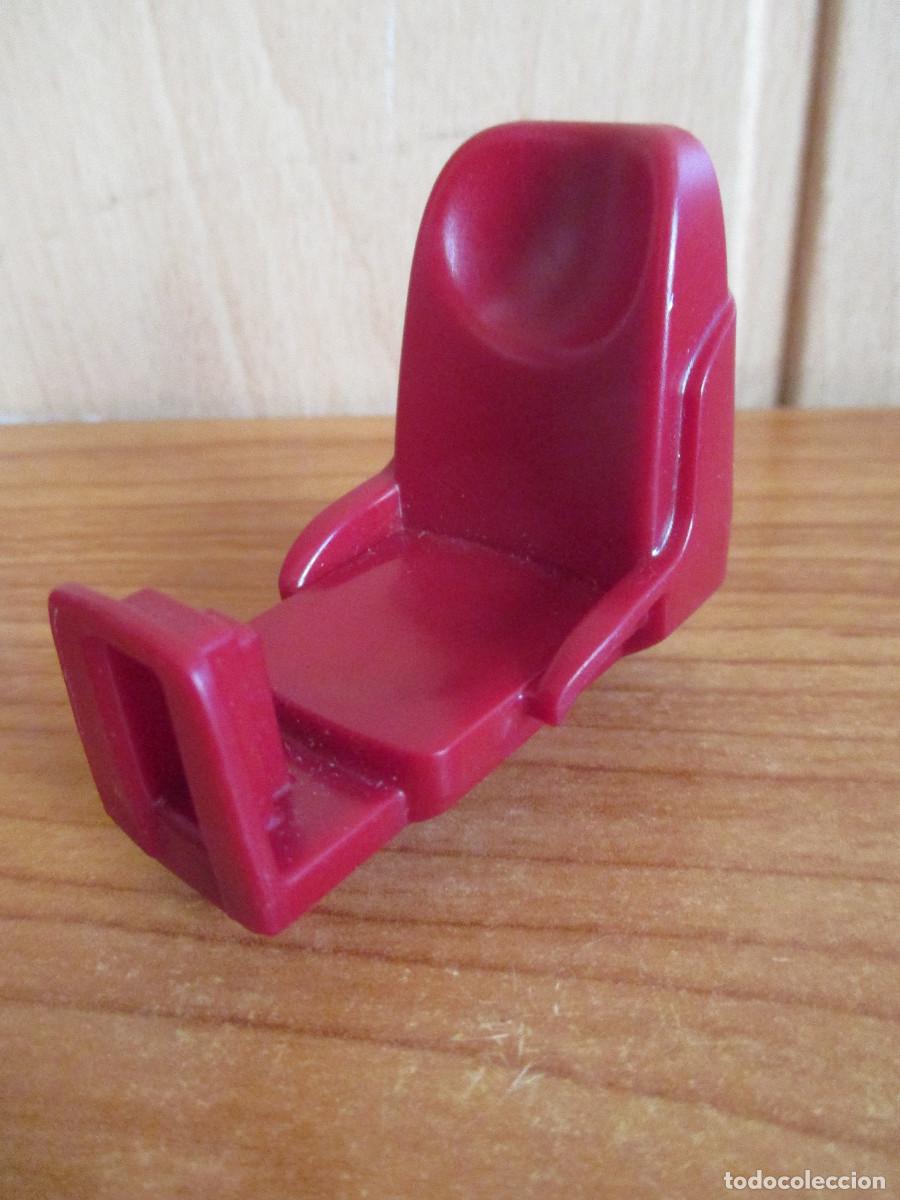 Playmobil: PLAYMOBIL : 1 ASIENTO O SILLON GRANATE PARA AVION O SIMILAR