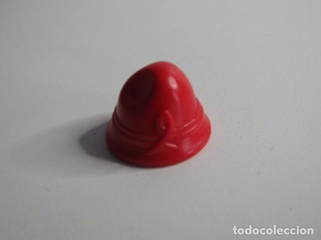 Playmobil: DIFICIL GORRITO ROJO DE NI&Ntilde;O ALDEANO O VICTORIANO ANTIGUO ESPECIAL PLAYMOBIL