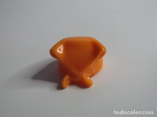 Playmobil: DIFICIL GORRITO NARANJA DE NI&Ntilde;A ALDEANA VICTORIANA ANTIGUO ESPECIAL PLAYMOBIL