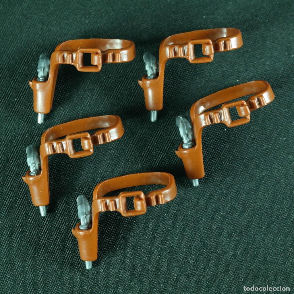 Playmobil: Playmobil 5 cinturones vaqueros con revolveres ☼