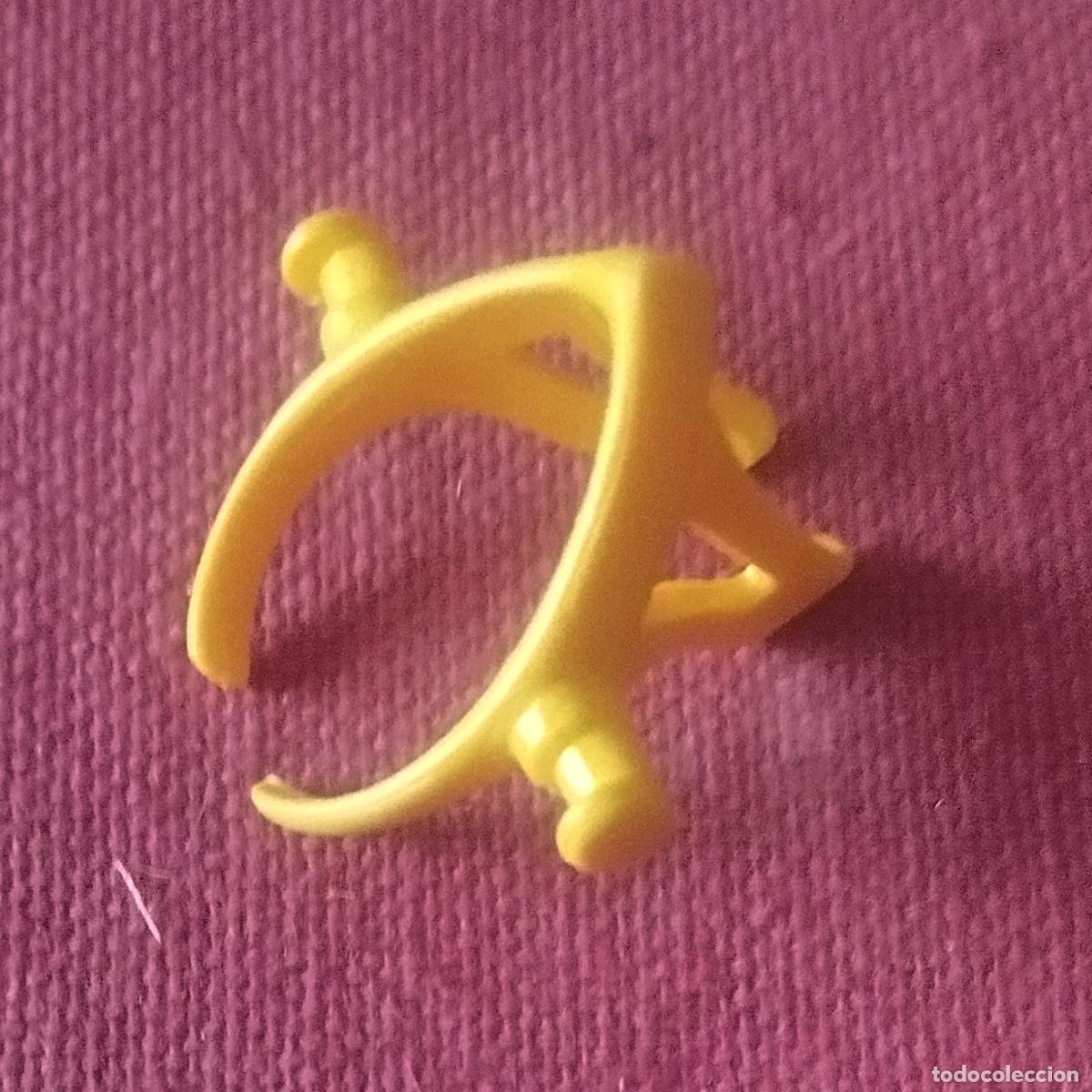 Playmobil: ARNES PARA CABALLO - AMARILLO - PLAYMOBIL - Foto 1