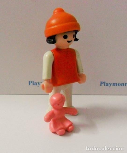 Playmobil: PLAYMOBIL P205 * FIGURA NI&Ntilde;A CON MU&Ntilde;ECA