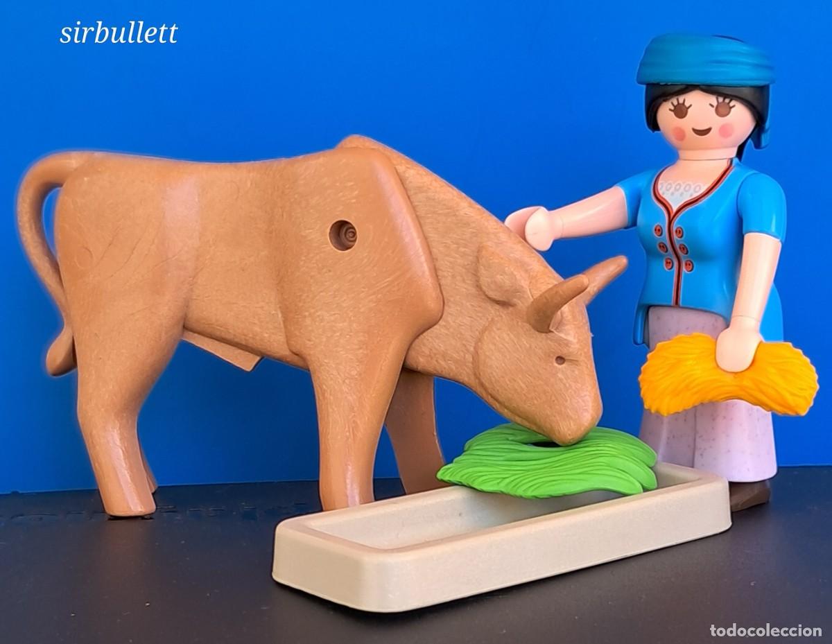 Playmobil: Figura Granjera Pastora y Toro. Medieval Bel&eacute;n. Playmobil.